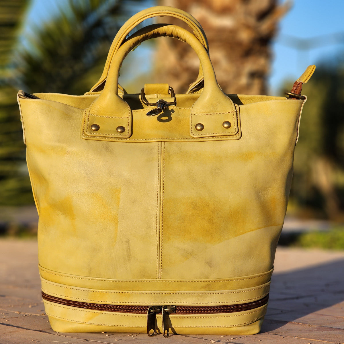 Nomad Switch Convertible Leather Bucket Bag