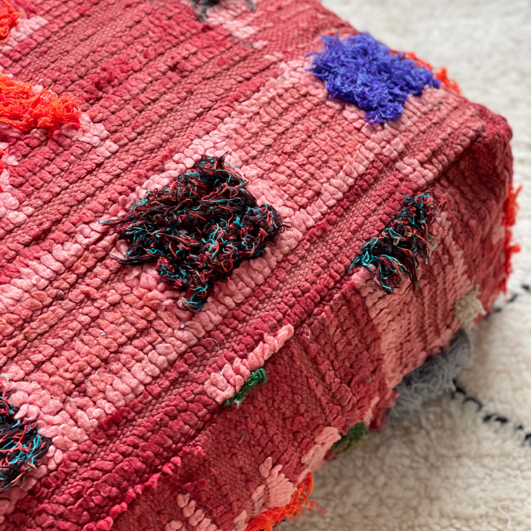 Vintage Berber Pouffe - Boucherouite