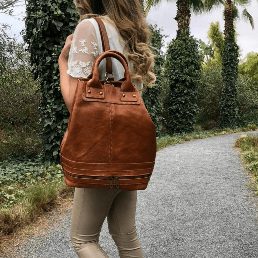 Bolso tipo cubo de piel hecho a mano - Colección Safari