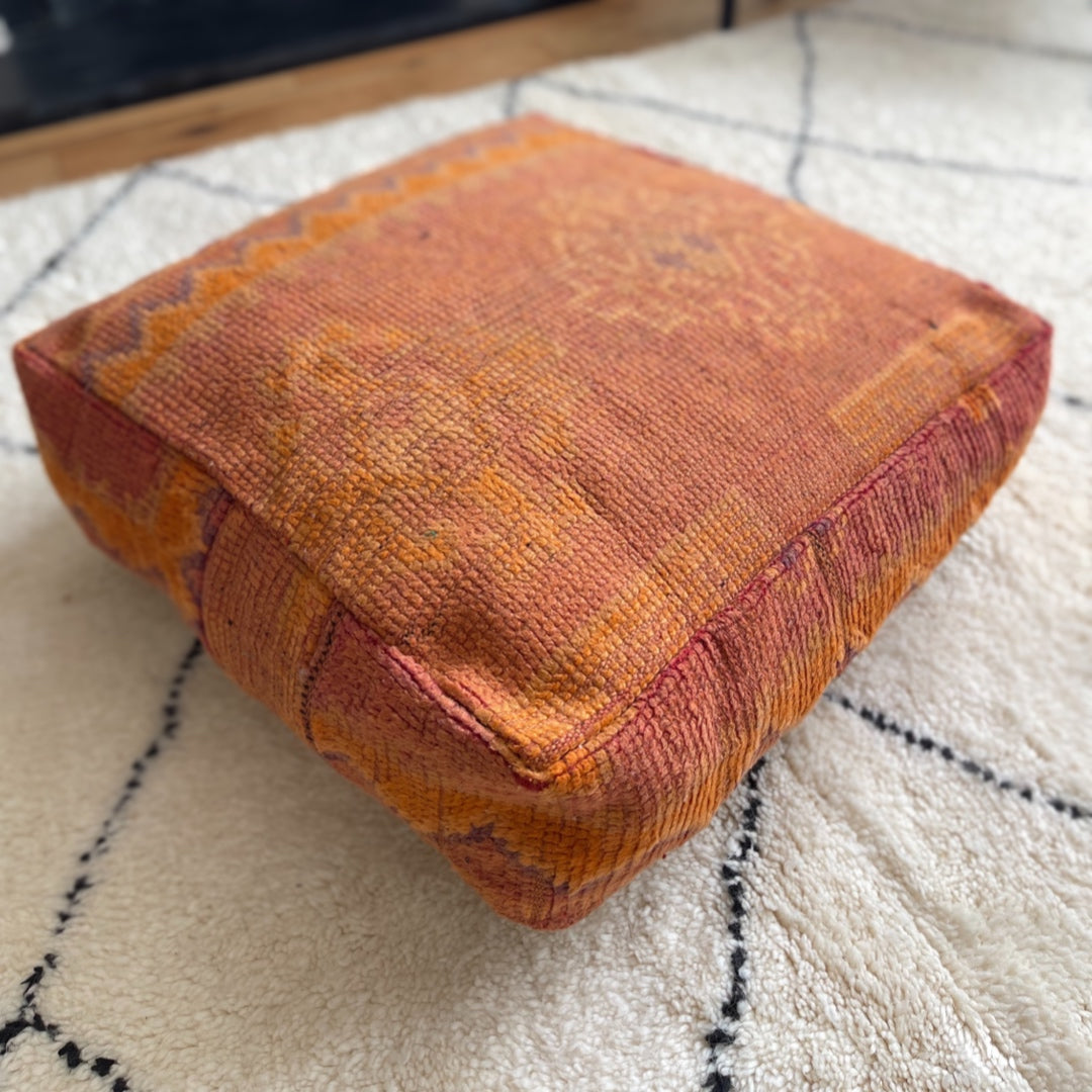 Vintage Berber Pouffe - 110