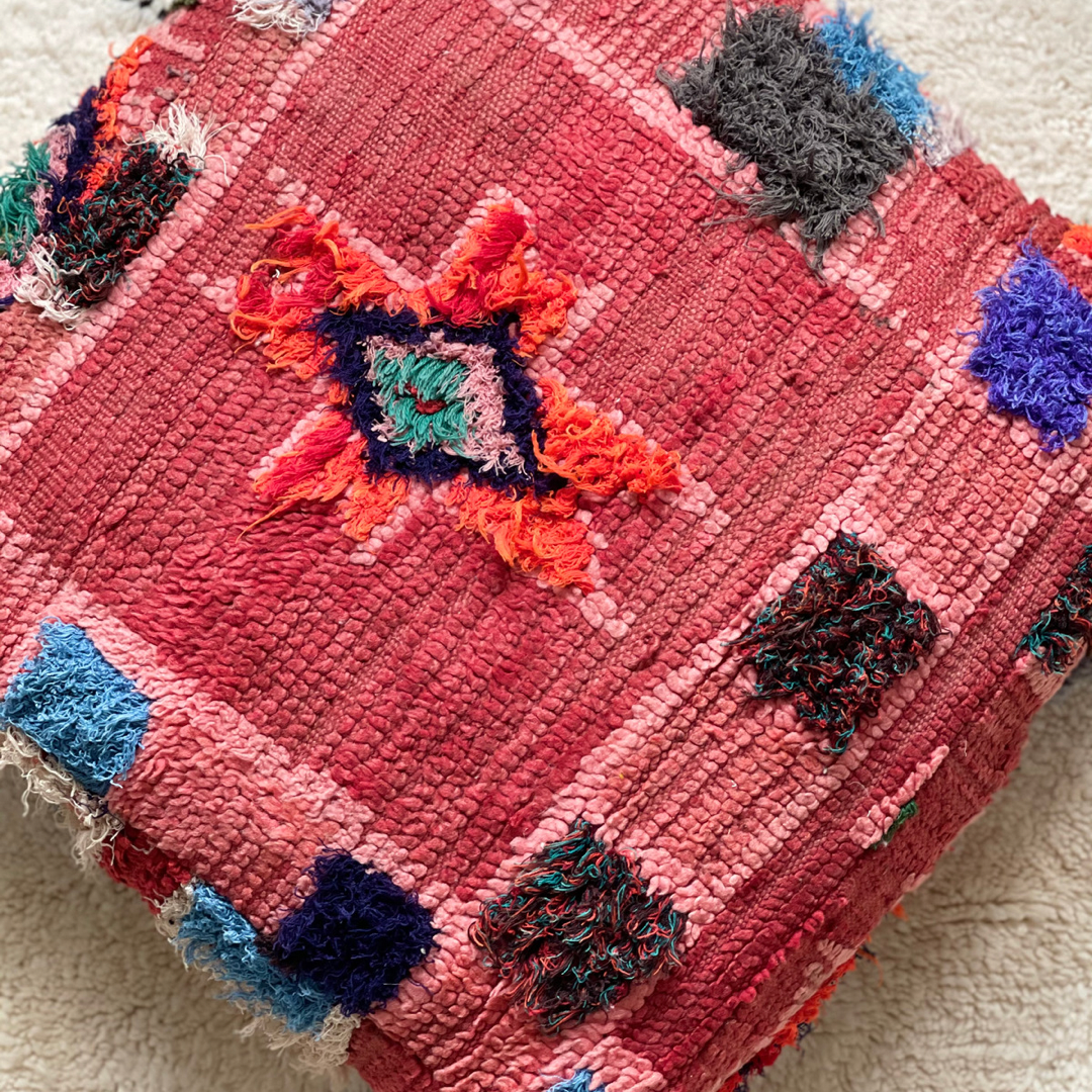 Vintage Berber Pouffe - Boucherouite