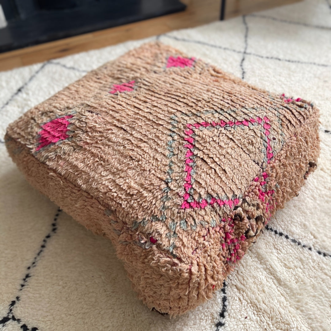 Vintage Berber Pouffe - 115