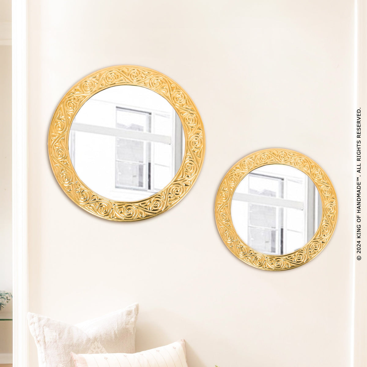 Elegant Moroccan Handmade Gold Round Wall Mirror | Exquisite Décor Accent (MR 1004)